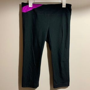 Under Armour Crop Workout Capri Pant